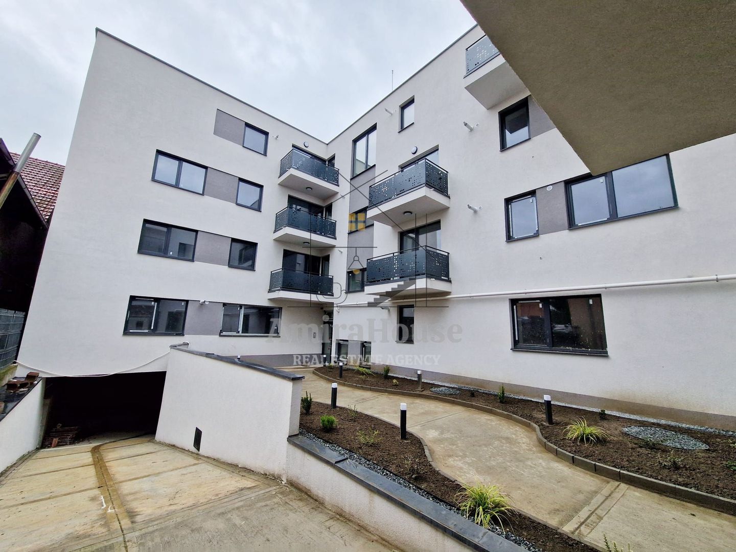 Apartament 3 camere CF, finisat etaj 2, parcare subterana, str Traian Vuia - Poză 23