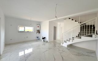 Duplex spațios cu 4 camere si debara |  Mosnita Noua | Sala de Sport - Poză 1
