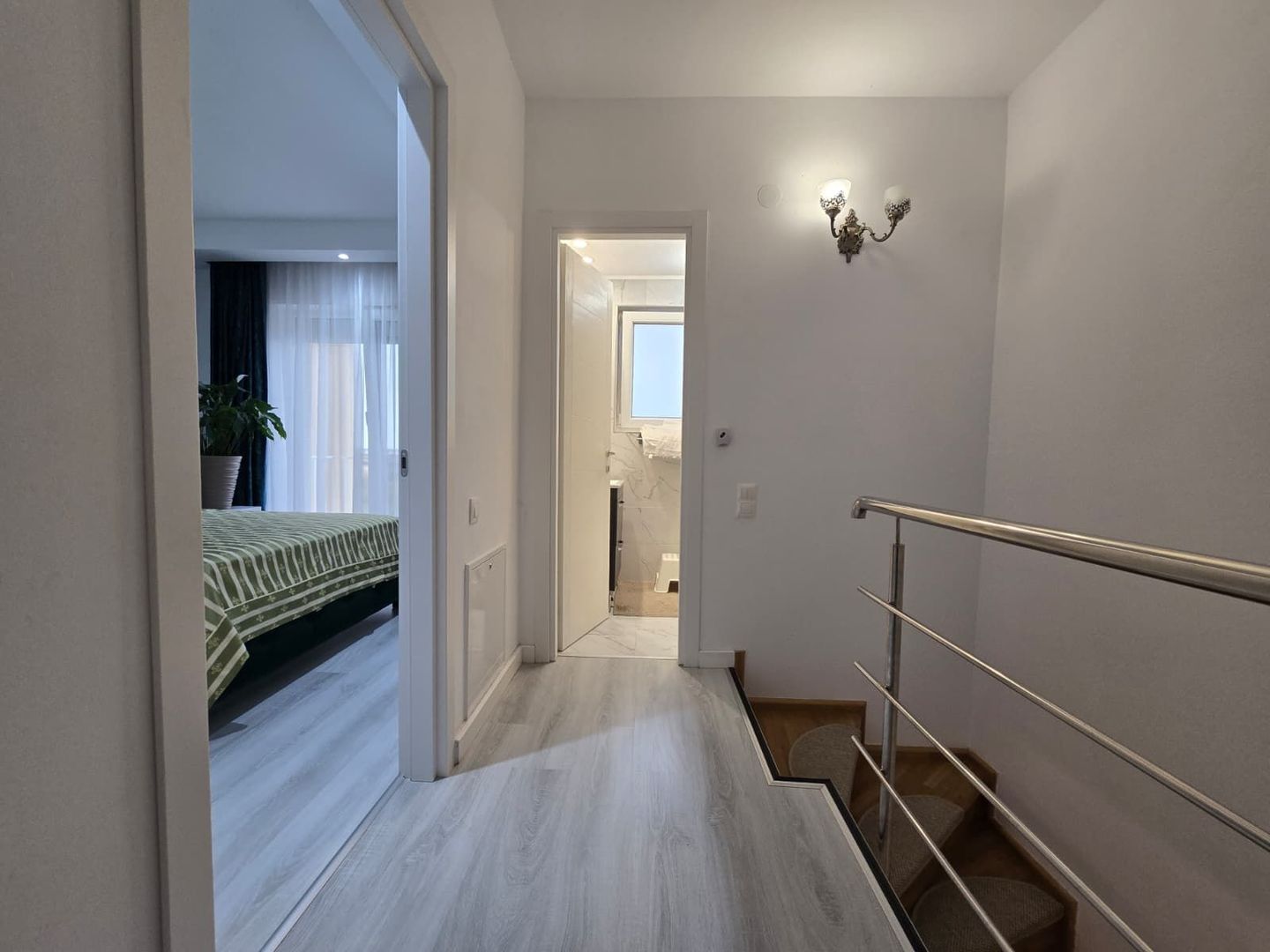 Cosmopolis - Vila N cu 2 Dormitoare Mobilata si Utilata - Poză 20