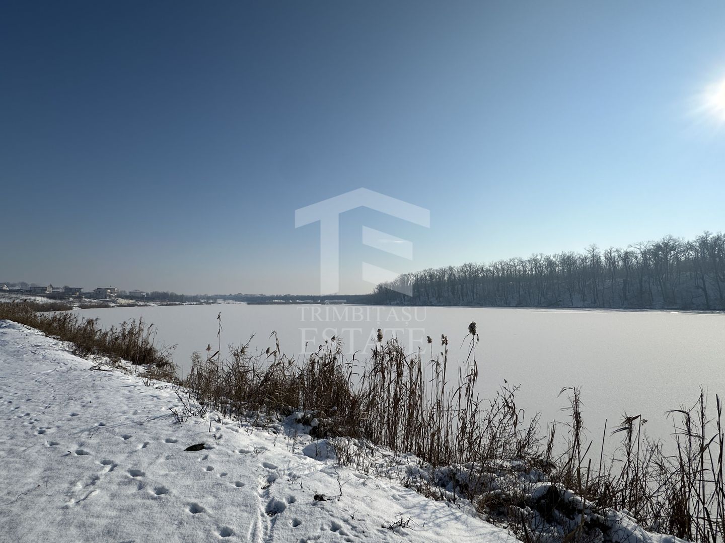 BRANESTI | Soarelui | Vedere lac | Toate utilitatile | 10 min Pallady - Poză 8