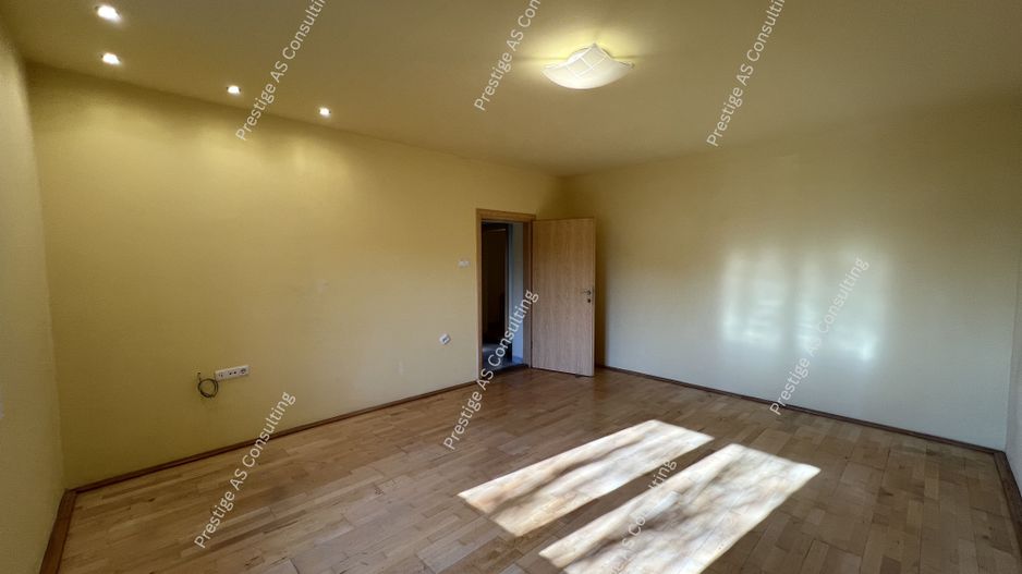 Vila eficienta energetic, teren generos–1430 mp Dumbravita - Poză 25