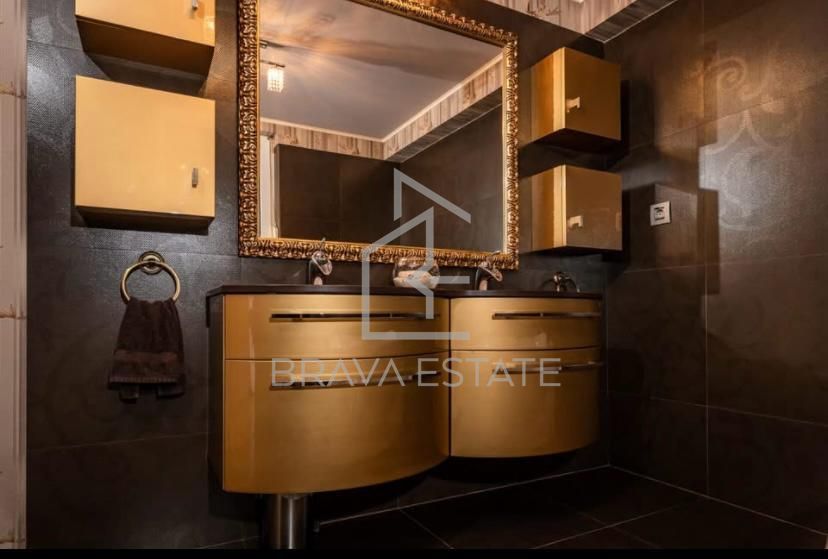 Casă de vânzare, 250 mp, 7 camere, zona Iris - Poză 4