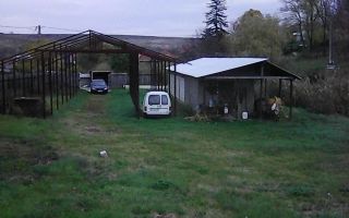 Proprietăți în satul Radeni, comuna Roscani, județul Iași – terenuri și construcții - Poză 1
