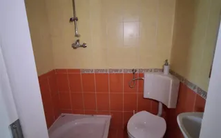 Casa D+P+2 E Elisabetin-Balcescu 7 locuri de parcare birouriclinicaetc - Poză 15