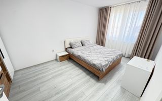 Apartament cu 2 camere decomandat in Giroc - Poză 2