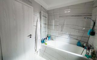 Apartament ultramodern / gradina 125 mp / Zona Vivo - Poză 17