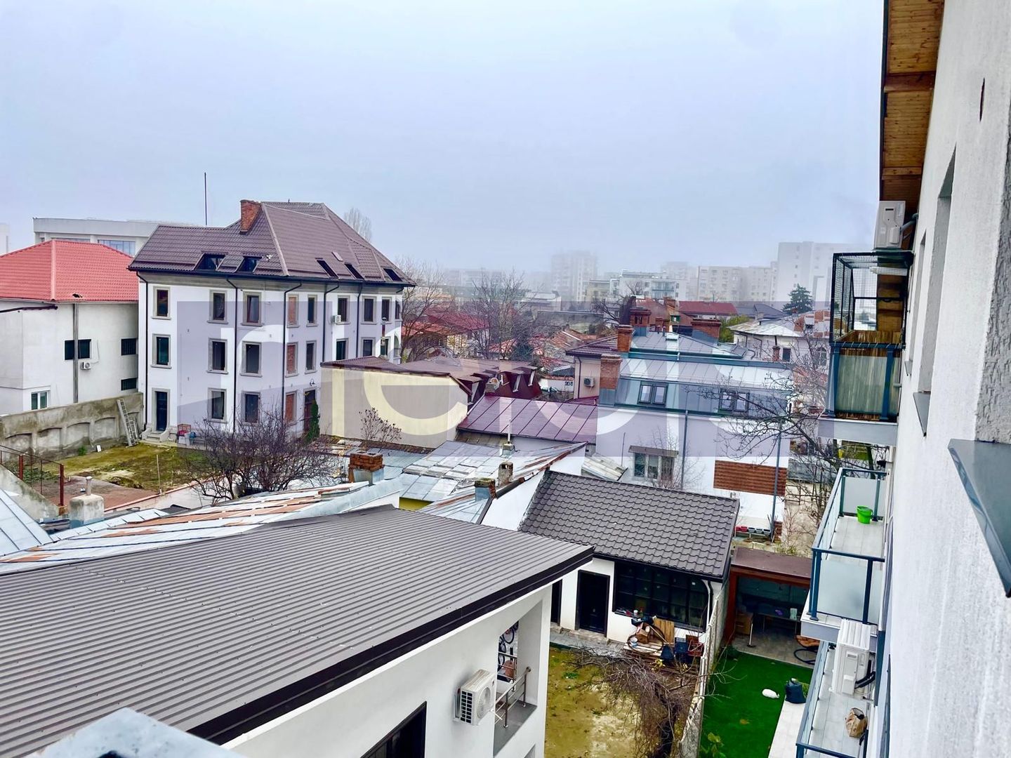 VANZARE APARTAMENT 3 CAMERE TEPES VODA CALEA CALARASILOR 87MP MANSARDA - Poză 11
