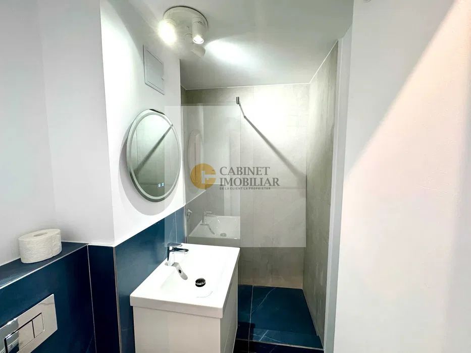 Apartament decomandat 2 camere |  Piata Victoriei - Poză 5