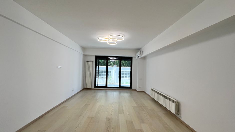APARTAMENT SUPERB CU 5 CAMERE  LA INCHIRIERE PE SOSEAUA NORDULUI - Poză 2