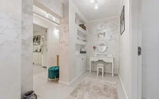 Apartament spațios cu 4 camere - renovat modern, mobilat și utilat - Poză 11