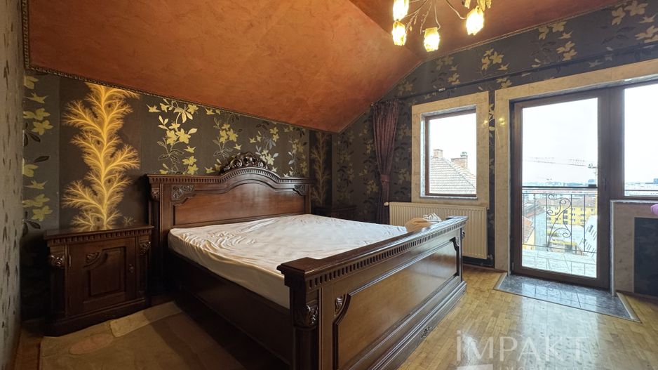 apartament 3 camere 100 mp pe 2 etaje zona Horea central, de închiriat - Poză 9