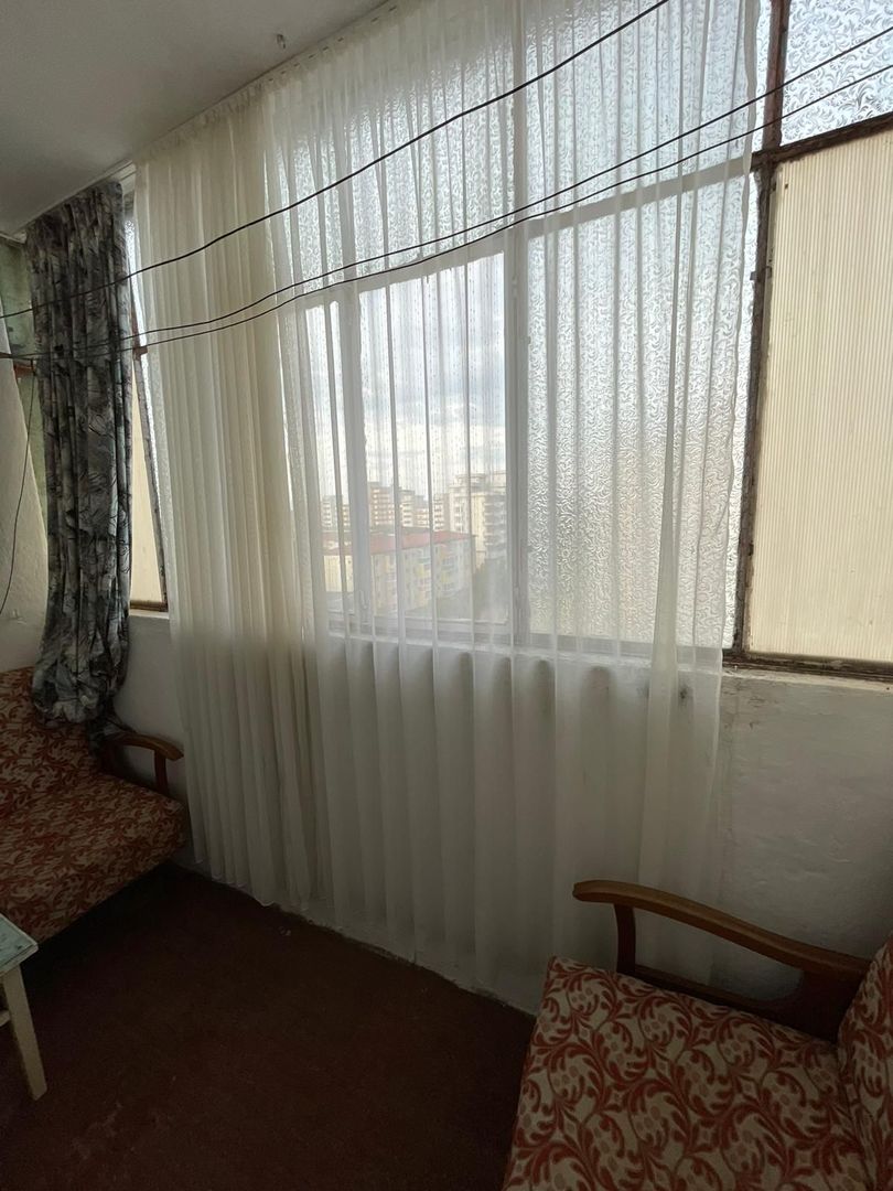 Apartament cu 4 camere de vanzare, Zona Cetate - Poză 9