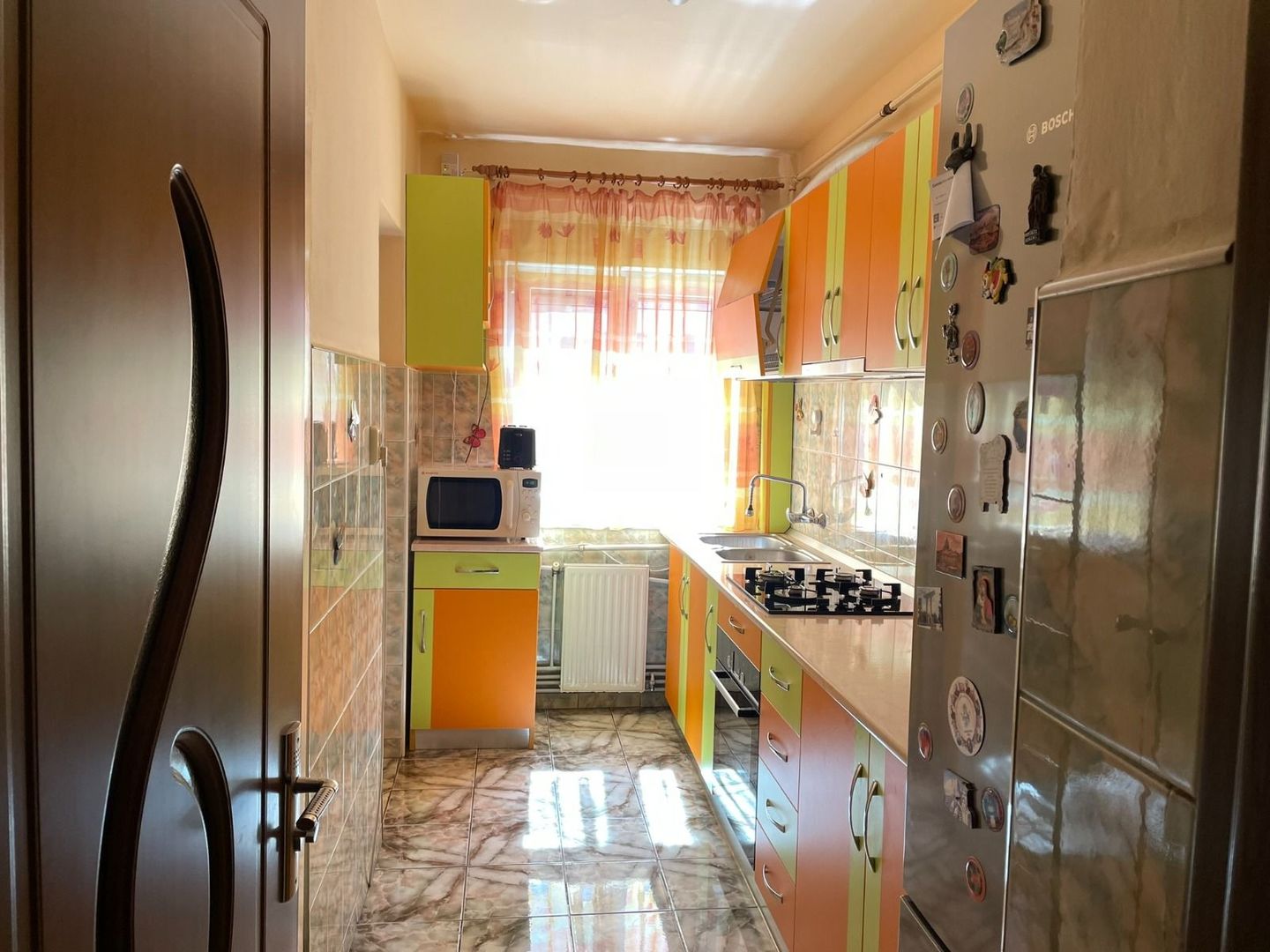 ageuropa.ro vinde apt. 4 cam 80mp la PARTER în zona CENTRALA. - Poză 3