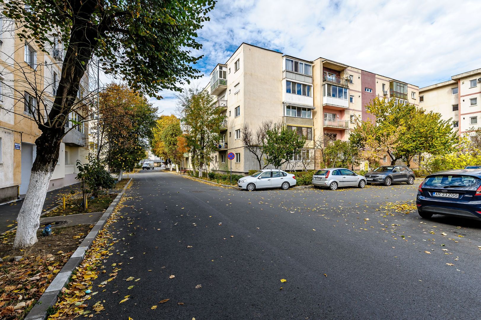 Apartament accesibil cu 2 camere, în zona 500 Micalaca - Poză 1