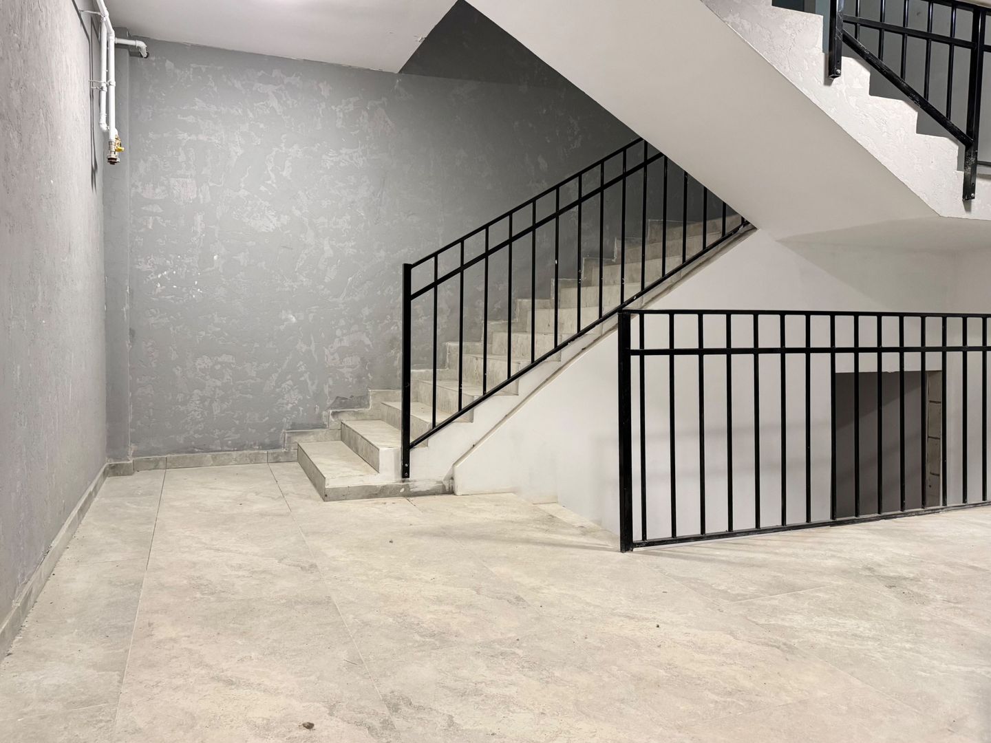 Parter 2 camere Lidia, parcare inclusă – locuință sau birou - Poză 16