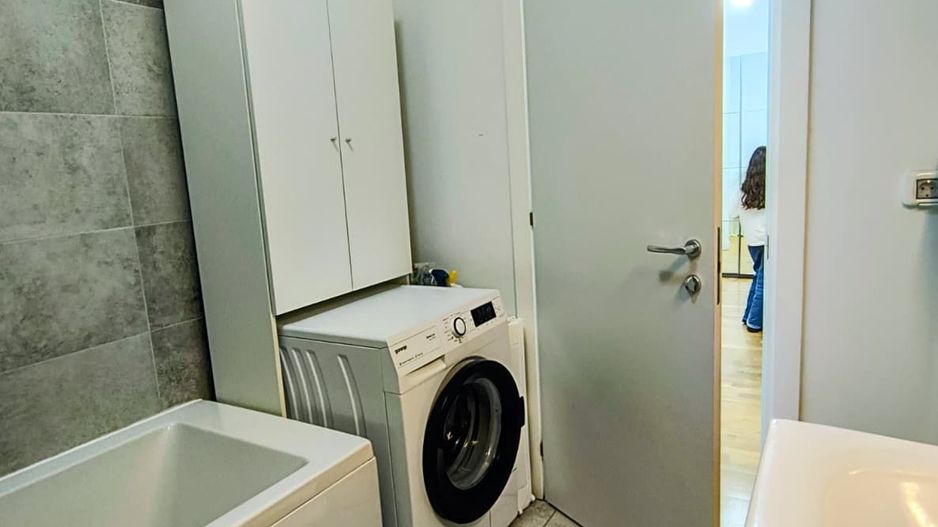 Iancu Nicolae- Gradina Zoologica- Jolie Ville- Loc parcare - Poză 10