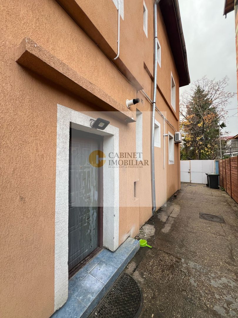 Vilă Modernă în Domenii, Aproape de Biserica Casin - Poză 19