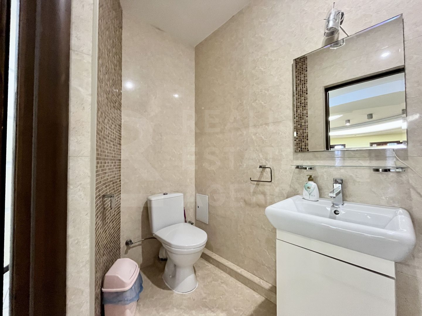 Chirie, apartament, 4 camere, str. Vasile Alecsandri, Centru - Poză 15