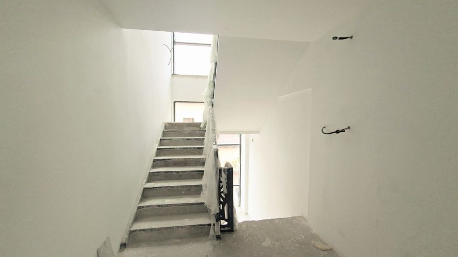 🏢 DE ÎNCHIRIAT | Clădire Premium 750 mp | Ultracentral Bacău - Poză 12