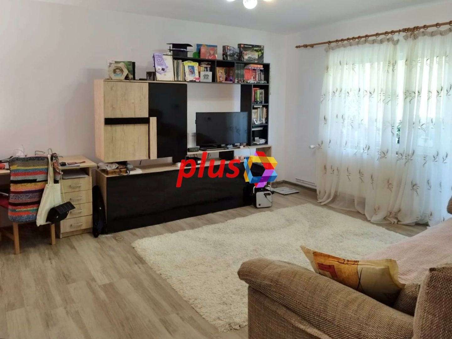 Apartament cu doua camere, zona Racadau 54 mp - Poză 1