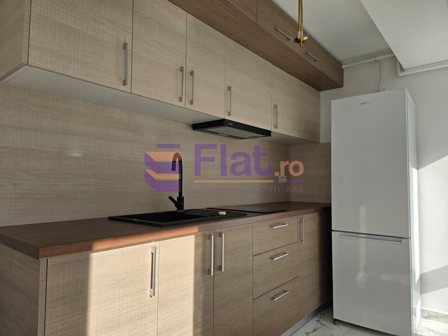 Garsonieră modernă, prima închiriere – Ioan Popasu 23, Coresi Tractoru - Poză 7