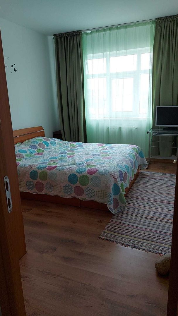 Inchiriere Apartament 2 Camere Ozana - Poză 3