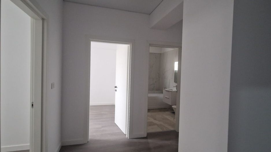Apartament NOU finalizat 2 camere Decomandat 62 mp Bucium 99500 euro - Poză 5