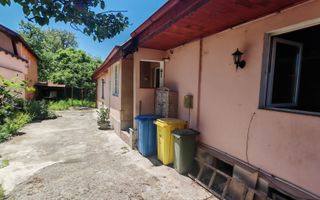 Casa cocheta Cristian zona Centrala, 2 camere,pod,beci,curte. - Poză 10