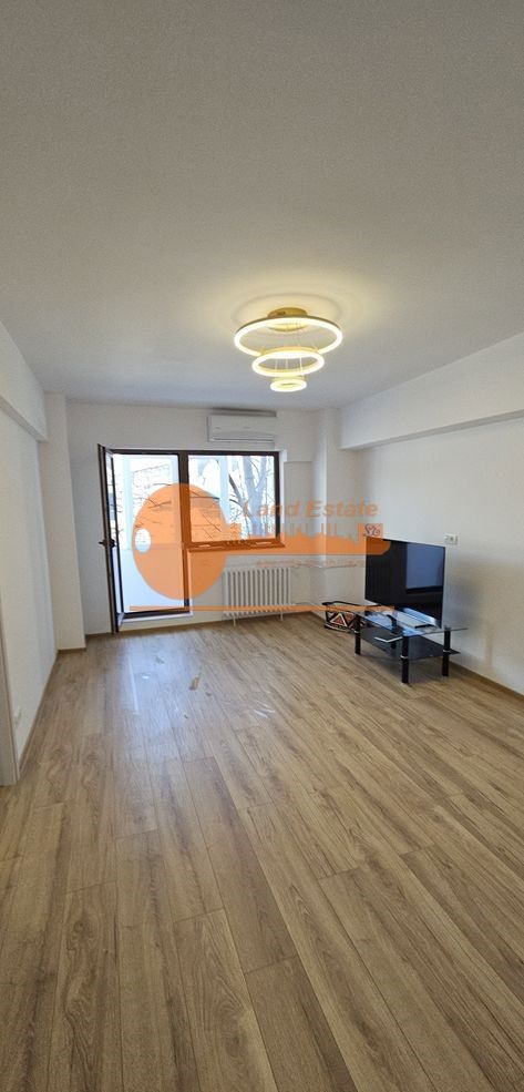 Apartament 3 camere renovat premium | Tei - Poză 2