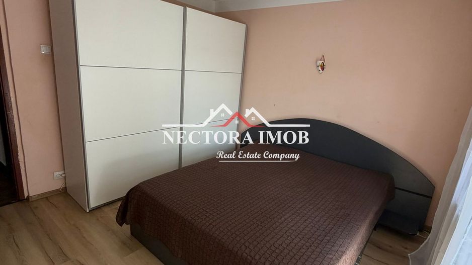 NECTORA IMOB-Apartament 3 camere, Str. Sf. Apostol Andrei, Etaj 2,65mp - Poză 13