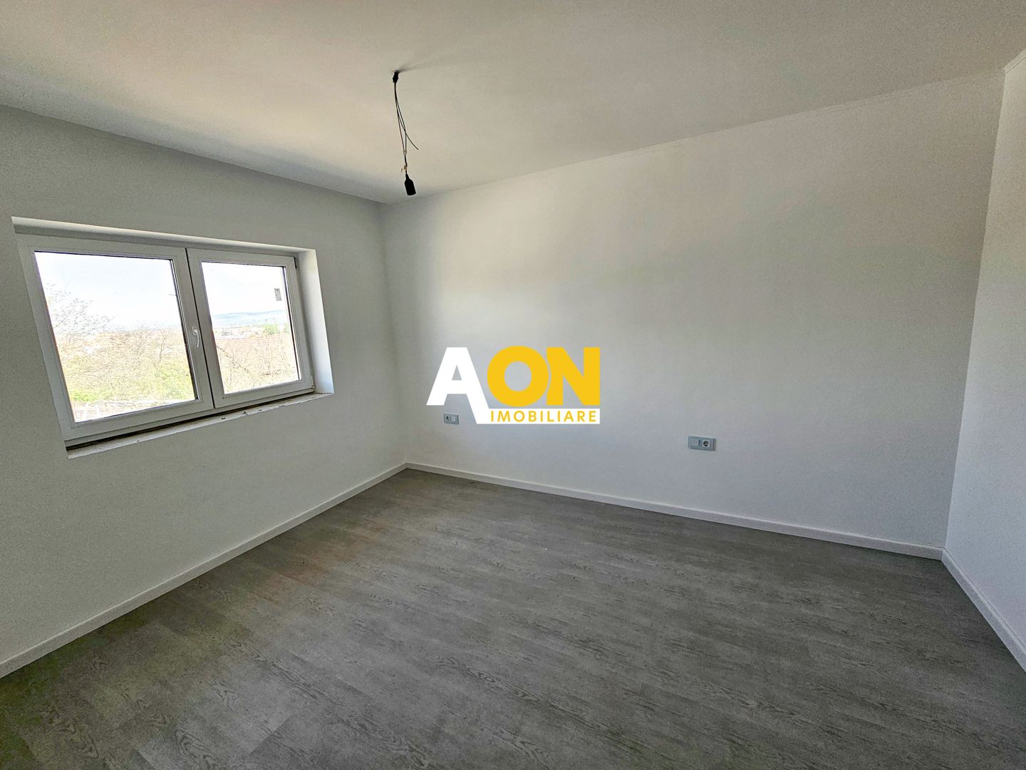 Duplex cu predare la cheie, 4 camere, piscina, 228 mp teren, Cetate - Poză 19