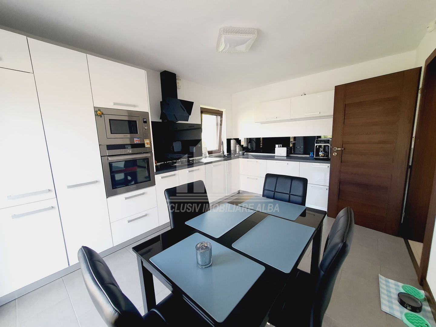 Casa individuala de vanzare, Ultrafinisata - Poză 5