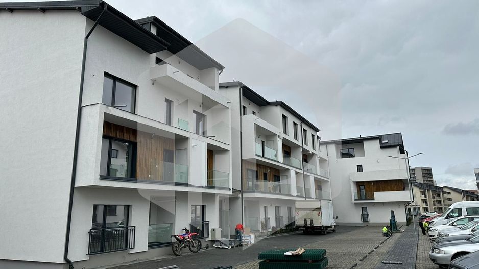 Apartament 3 camere - 670mpu + LA Cheie - Intabulat - Doamna Stanca - Poză 2