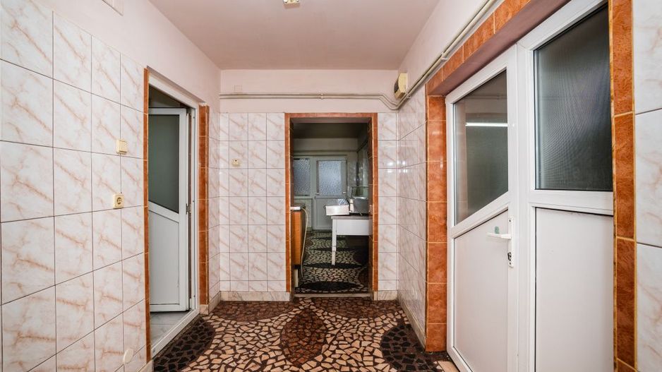 Spatiu Comercial Stradal + 150 mp Productie | Vad Excelent | 0% comision - Poză 4