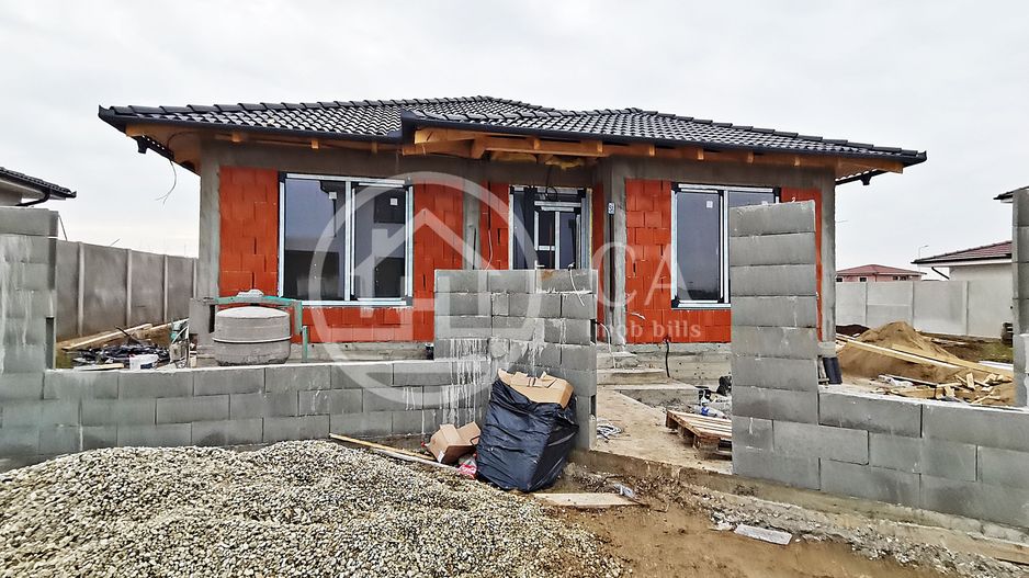 Casa de vanzare cu 4 camere in Oncea, Oradea - Poză 3