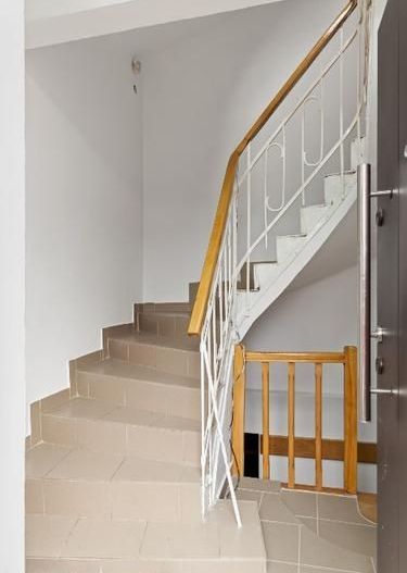 Inchiriere apartament 3 camere in vila | Domenii | Intrare si curte proprie - Poză 11