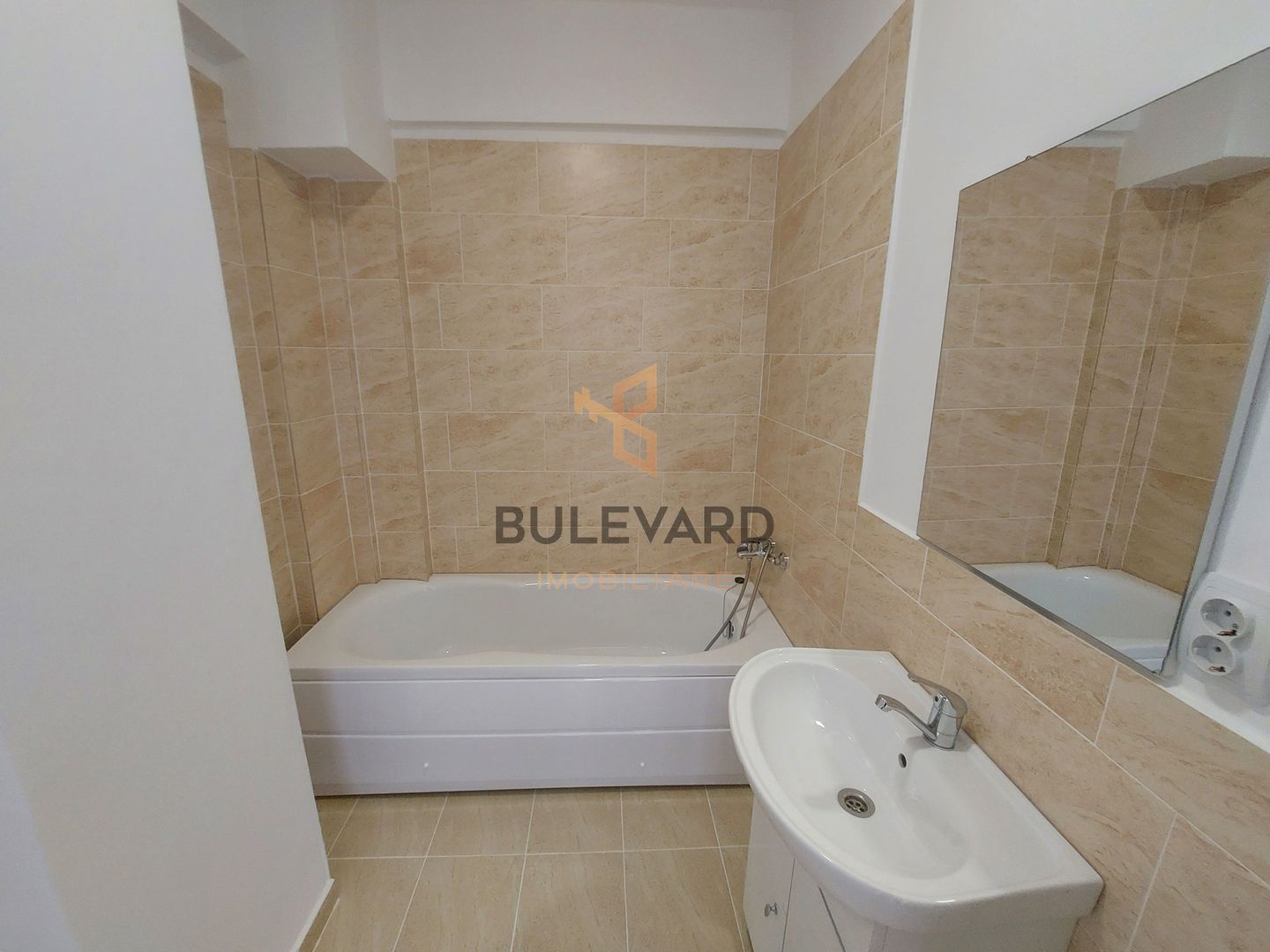 Apartament cu 2 camere si parcare, zona Lidl! - Poză 4