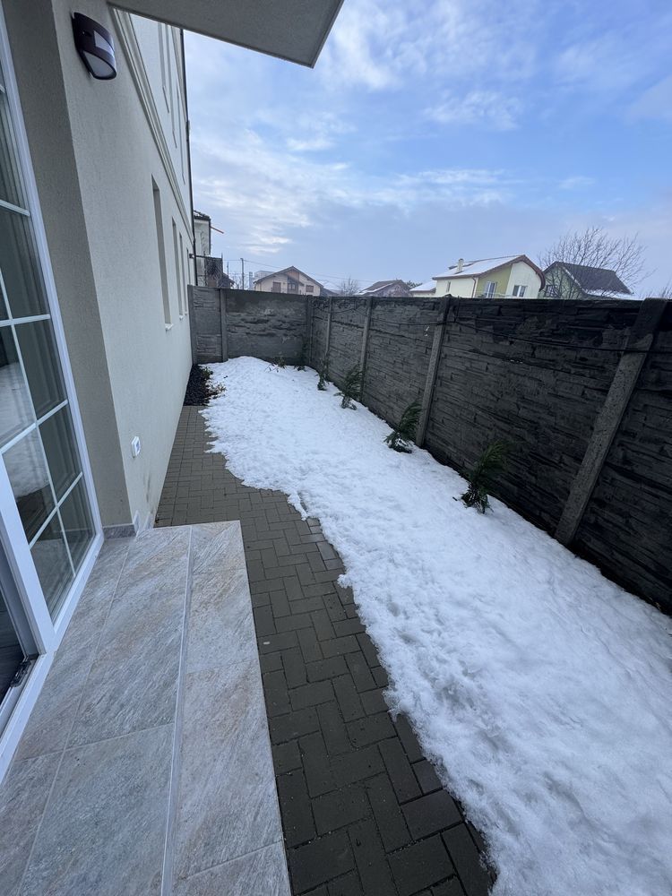 Giroc-Neptun | Apartamente cu 2 camere | Gradina | Decomandat | Loc parcare - Poză 3