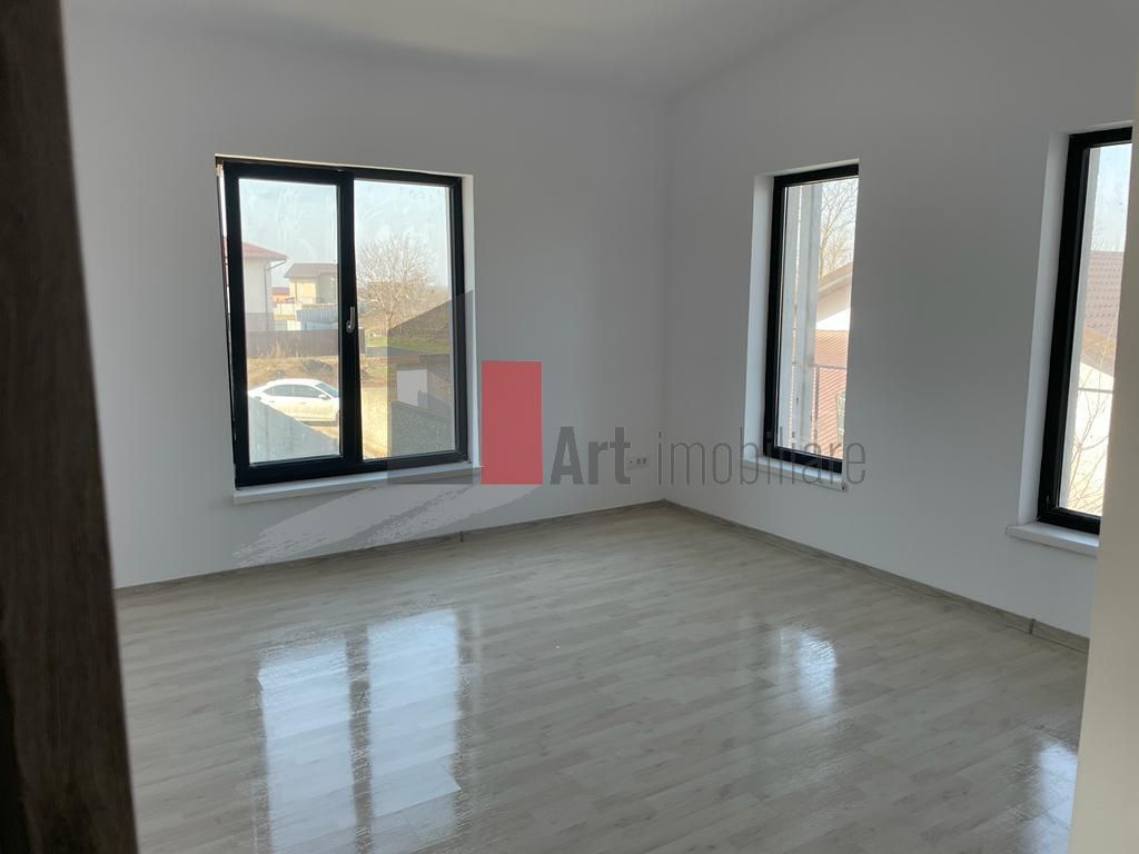 Vila in Comuna Berceni - Poză 10