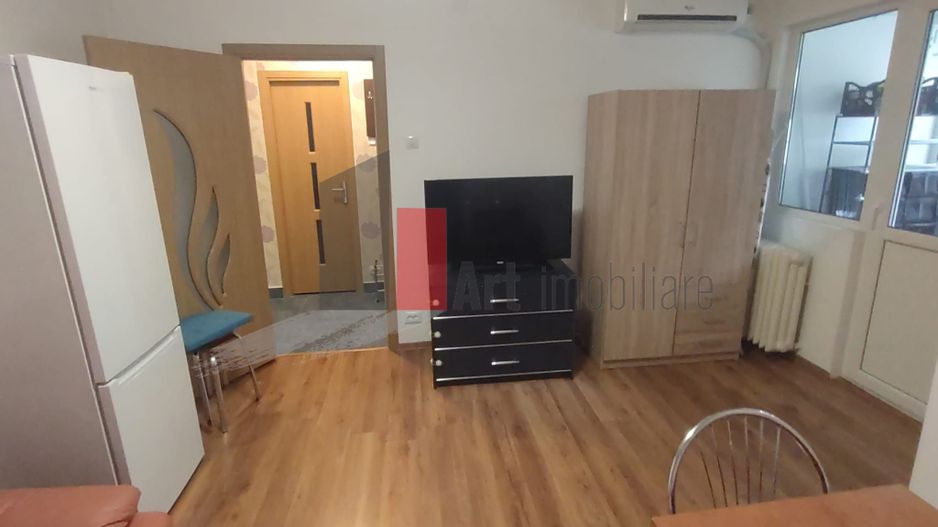 Închiriere apartament 2 camere Apărătorii Patriei - Poză 16