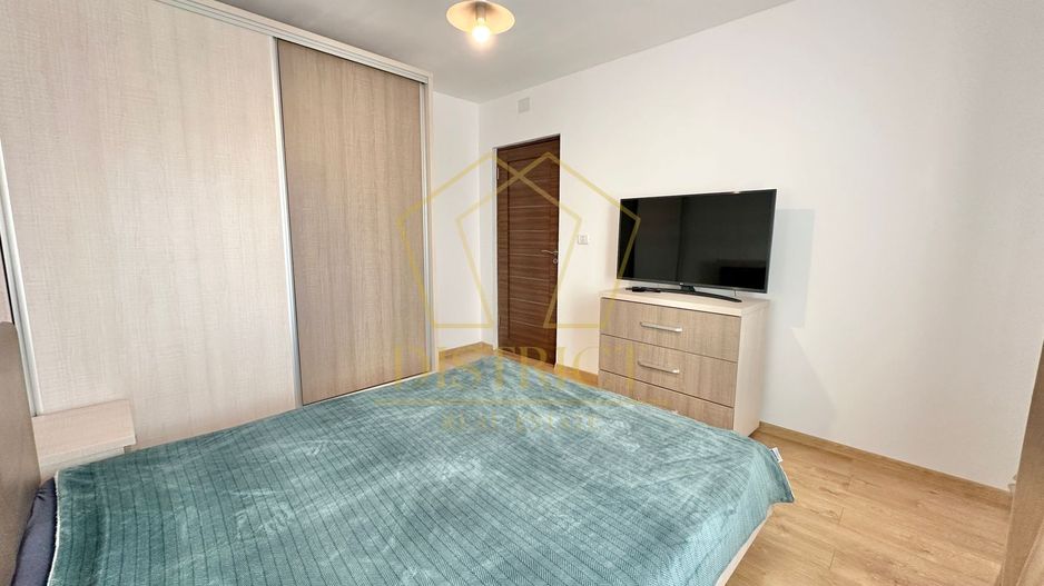Duplex cu 4 camere si dressing mobilat in Giroc zona Planetelor la asfalt. - Poză 14