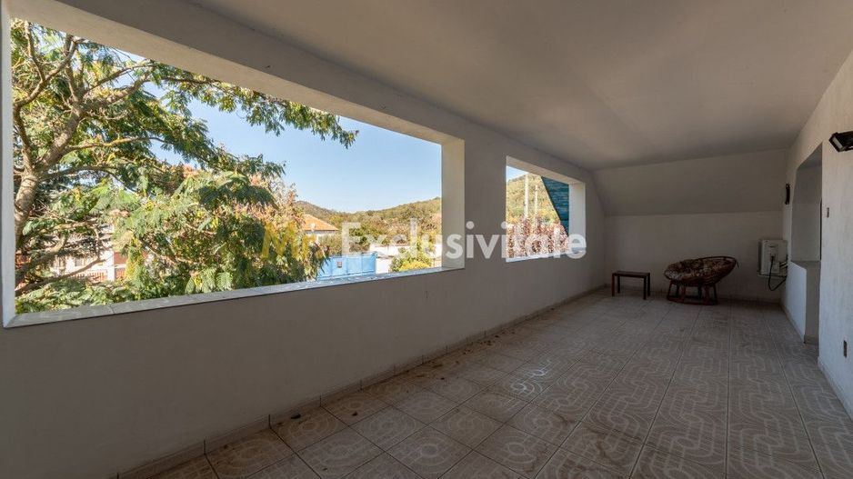 Casa visurilor cu livada roditoare si gradina amenajata - Poză 17