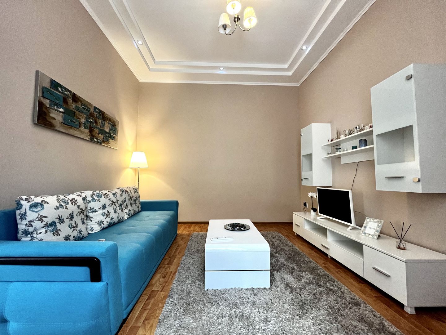 Apartament 2 camere, renovat, in Piața Unirii - Poză 1