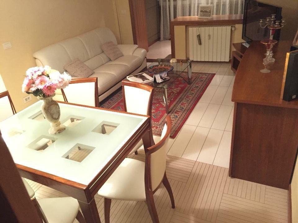 Apartament luminos Unirii Pillat - Poză 1