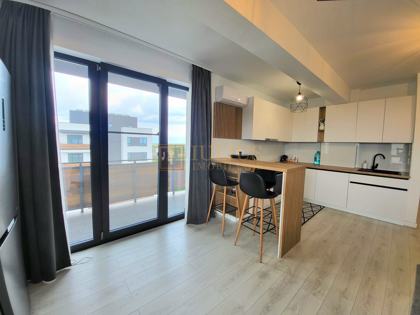 Doua camere | Centrala proprie | Sol-Residence Torontalului - Poză 6