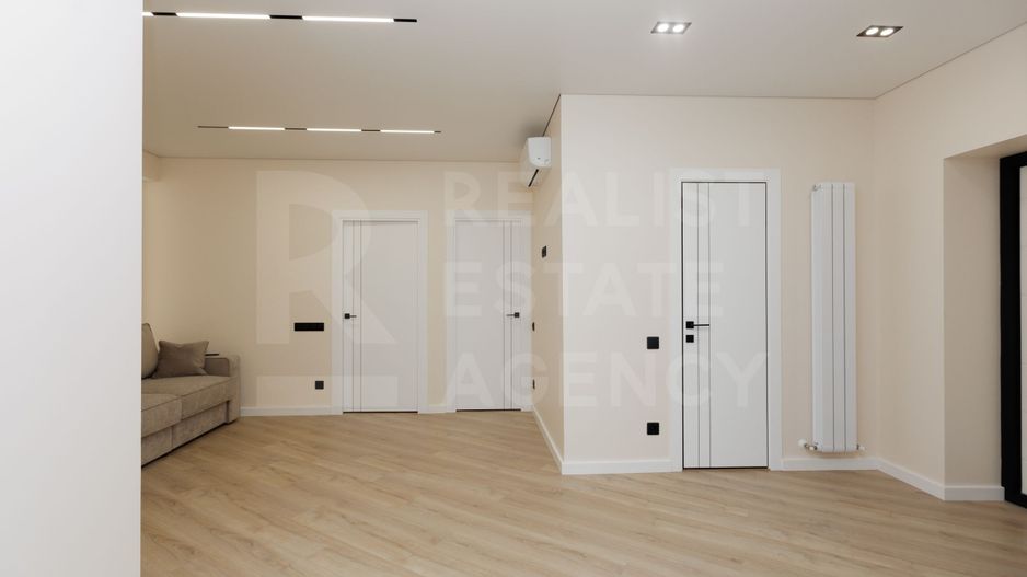 Vânzare apartament 2 camere,strada Alba Iulia, Buiucani. - Poză 6