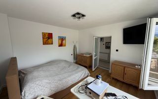 Apartament tip casă la curte, lângă pădure – Zărnești - Poză 15