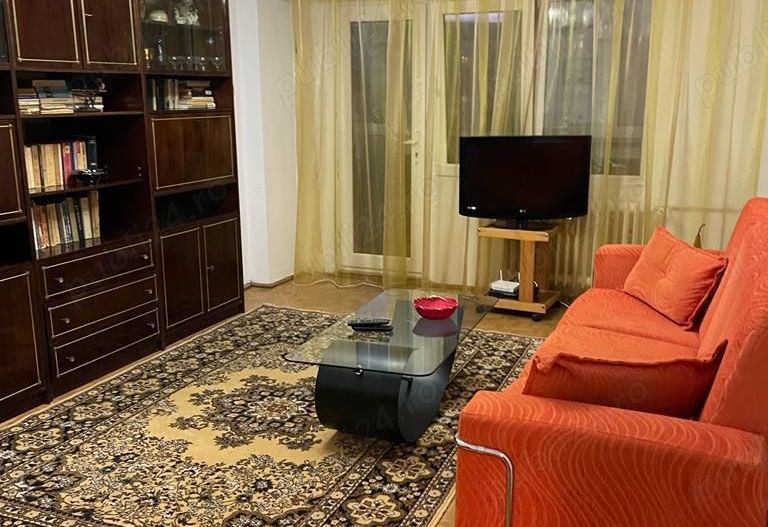 Vând Apartament cu 2 camere decomandat, 2 balcoane, etaj 4, Bucur Obor ✨ - Poză 1