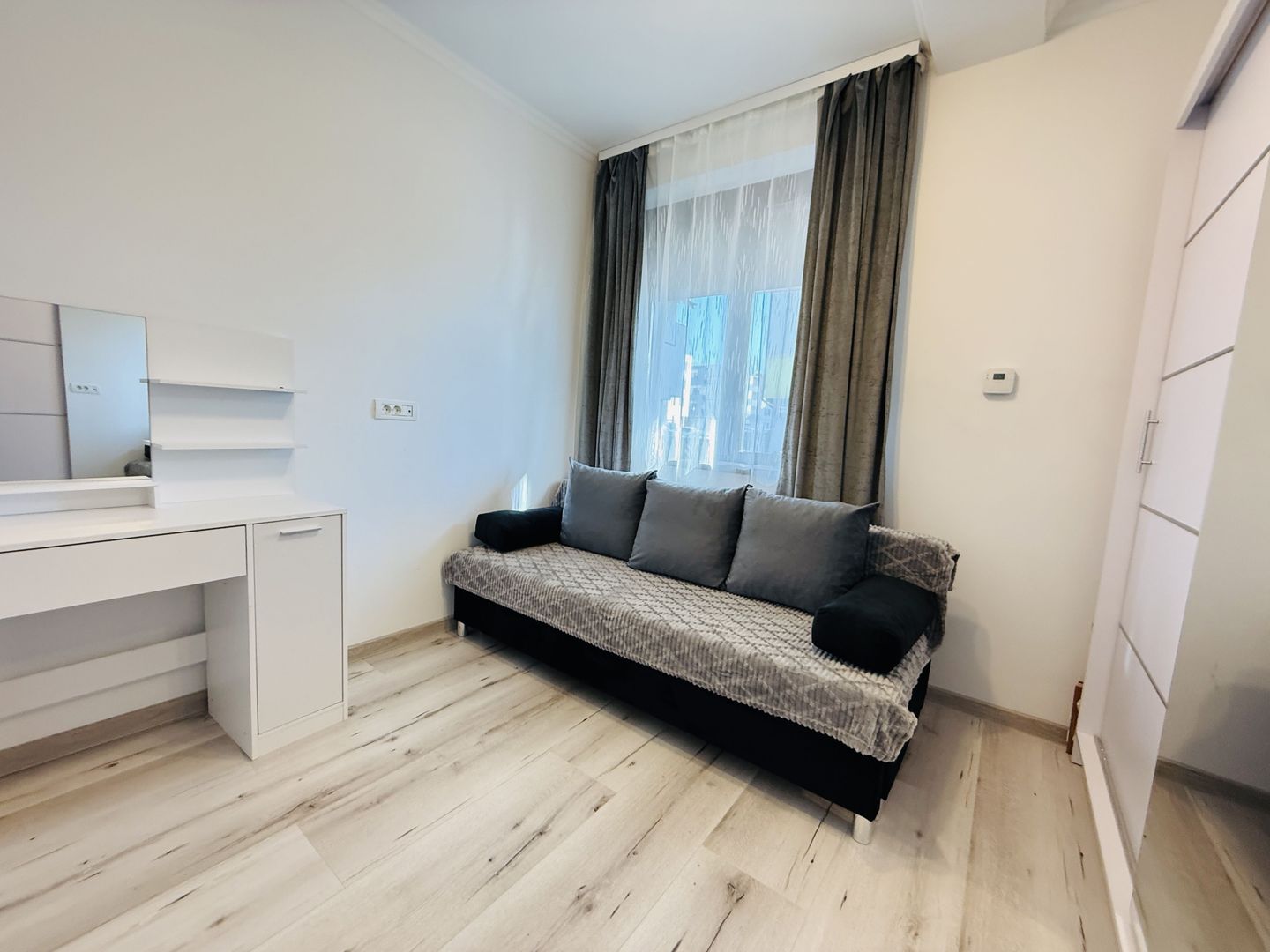 Braytim | 3 camere | 2 bai | Decomandat | Balcon | Loc de parcare - Poză 14