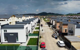 Casa/Vilă P+1 cu 4 camere de vânzare - Sânpetru - Poză 5